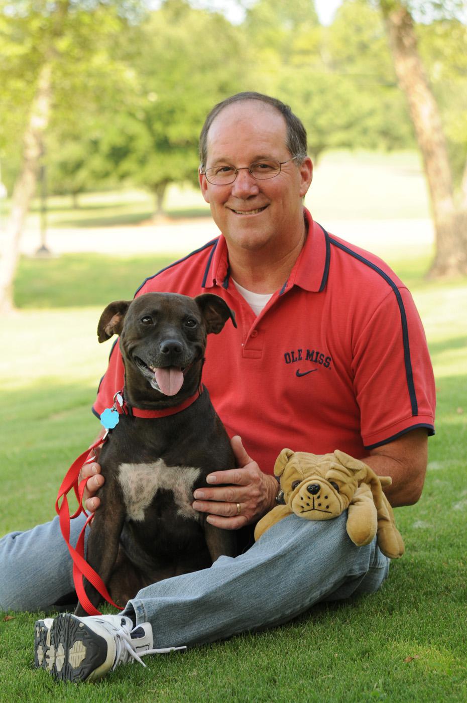 When Ole Miss alumnus Tommy Walker brought Tayson for a reunion with the critical care staff at Mississippi State University's College of Veterinary Medicine, the two left with a memento of the Bulldog welcome they received.