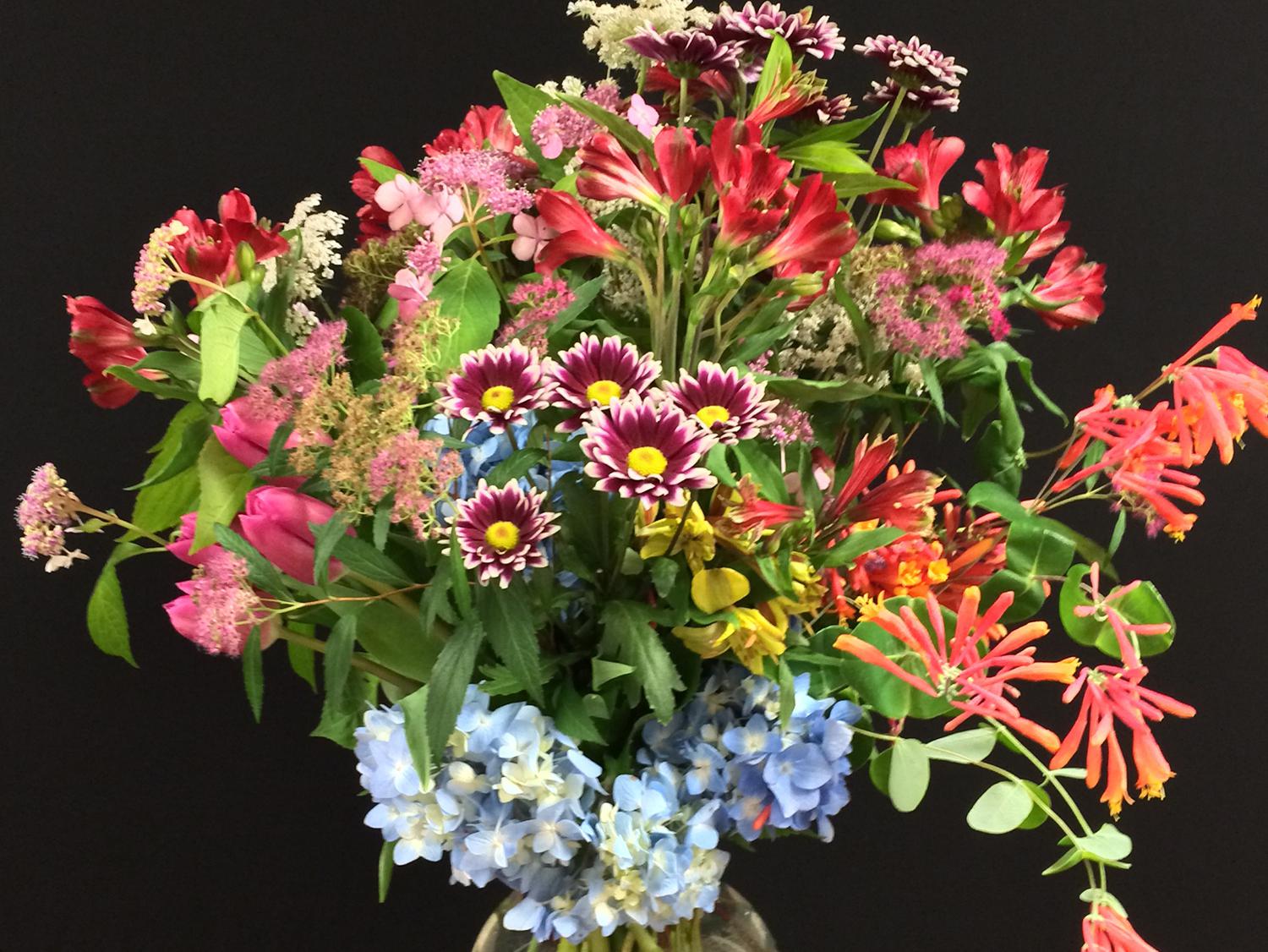 An upcoming demonstration will reveal ways to use Mississippi foliage in creative designs, such as this mixed floral arrangement. (Submitted photo)