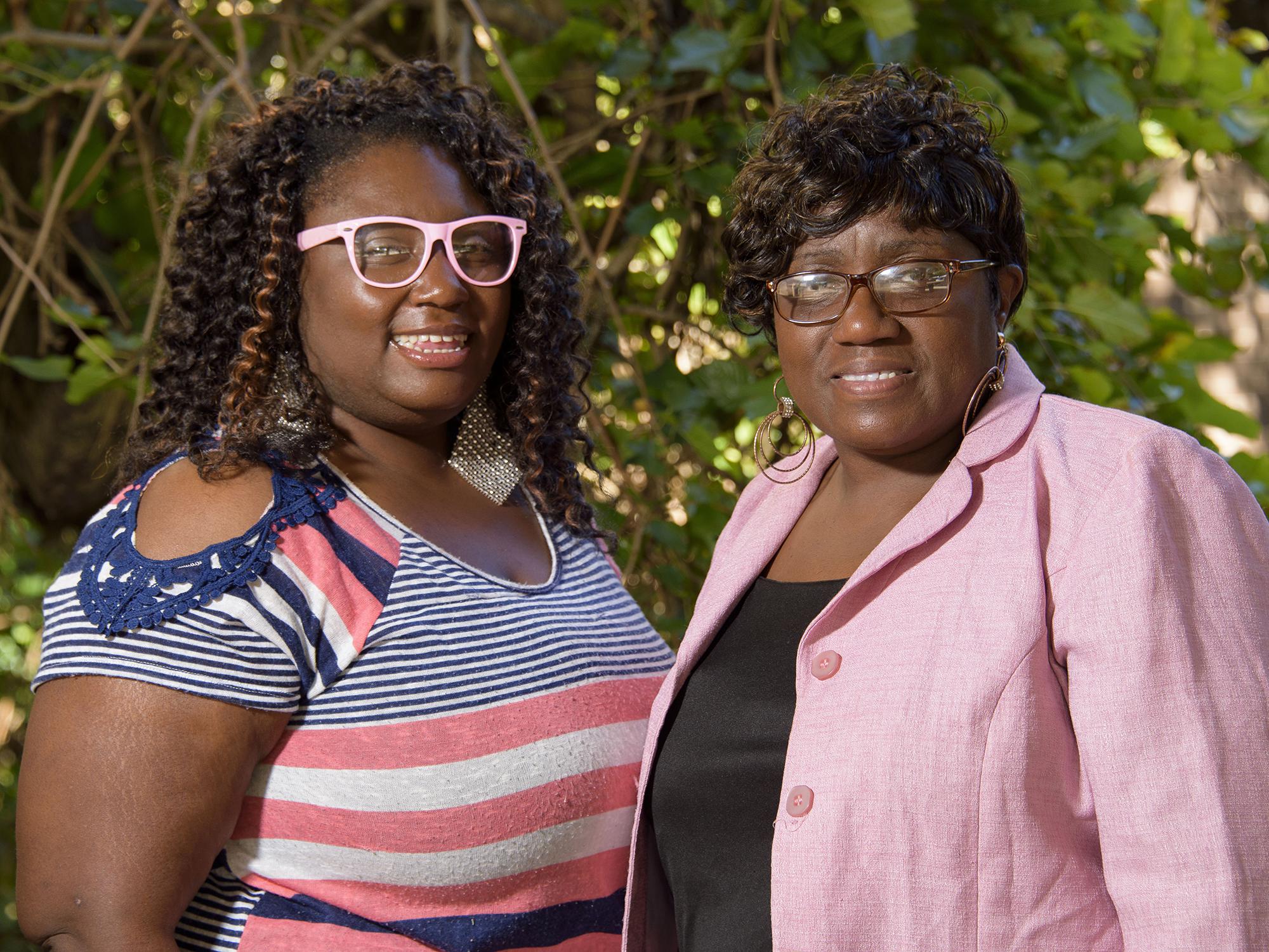 Jameka Coffey Harkins, left, and her mother, Rose Coffey-Graham, represent two generations leading an Oktibbeha County 4-H Club. Adult volunteers are keys to the youth develop program’s success. (Photo by MSU Extension Service/Kevin Hudson)